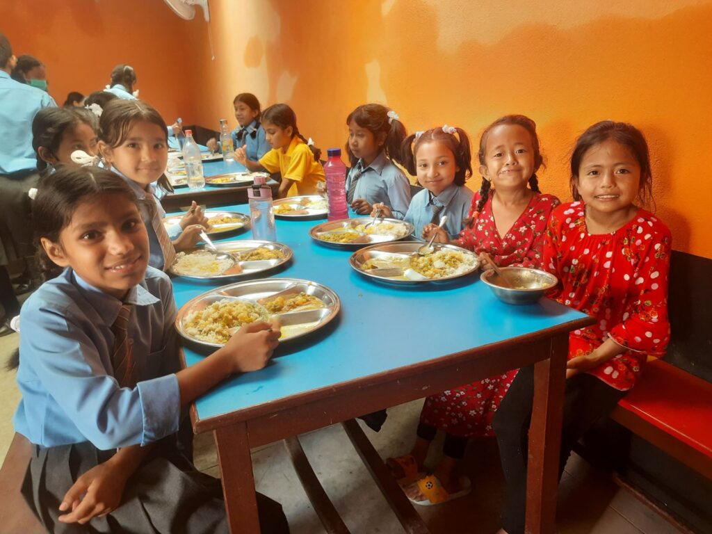 Kinder welche in Nepal leben.