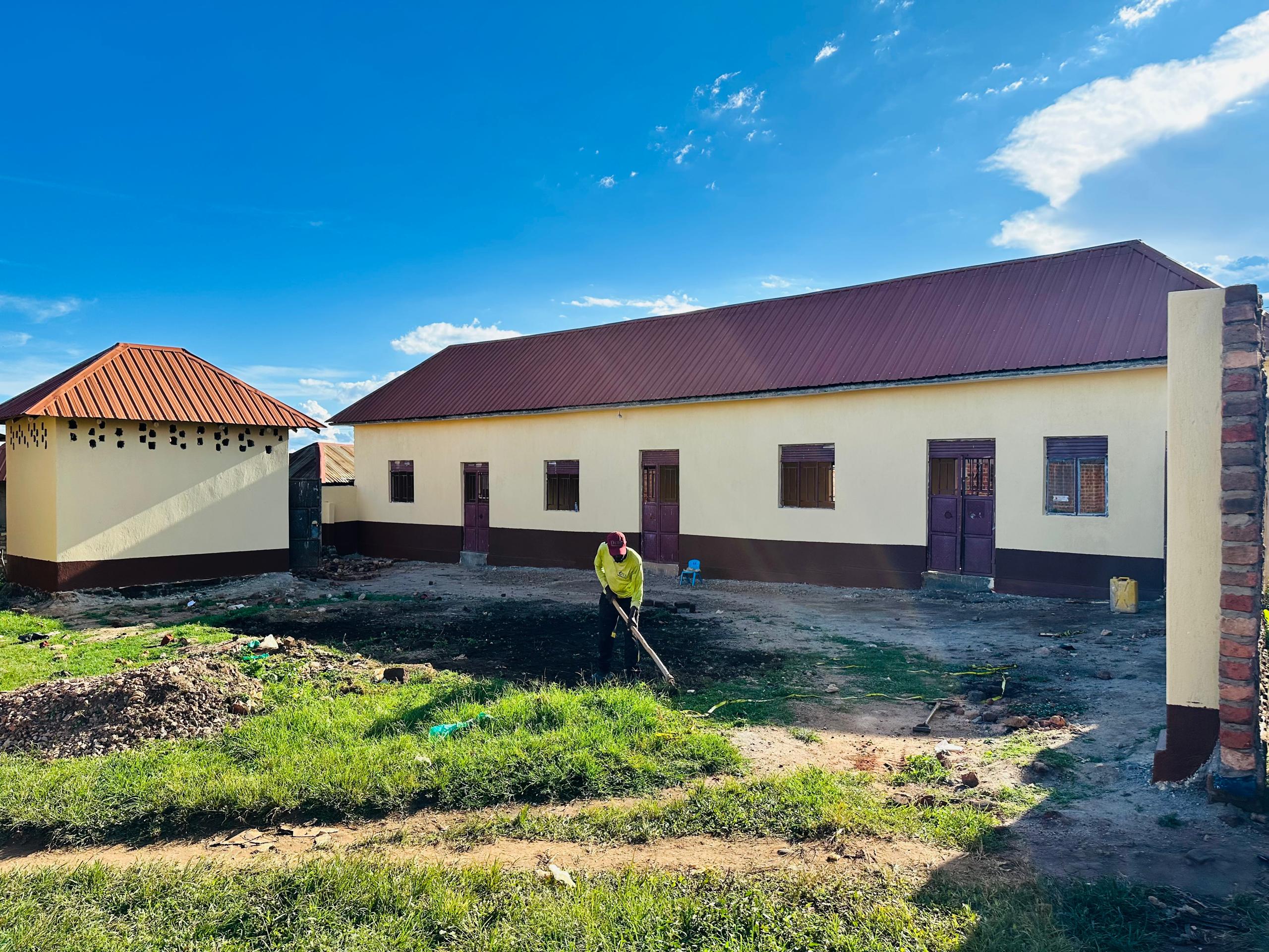 Die Tibu Junior School von außen